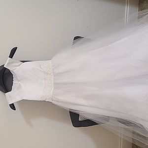 NEW Girls White dress 11-12